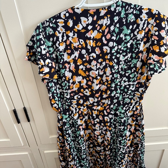 Dress - Picture 4 of 4